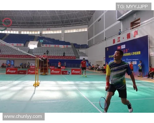 杭州羽毛球队比赛经验分析与表现评估探讨 杭州羽毛球队比赛经验分析与表现评估探讨