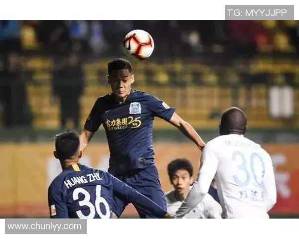 赛后复盘分析深圳足球队与杭州足球队的战术意识与表现差异