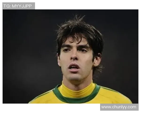 足球明星卡卡的日常生活揭秘与训练背后的故事分享