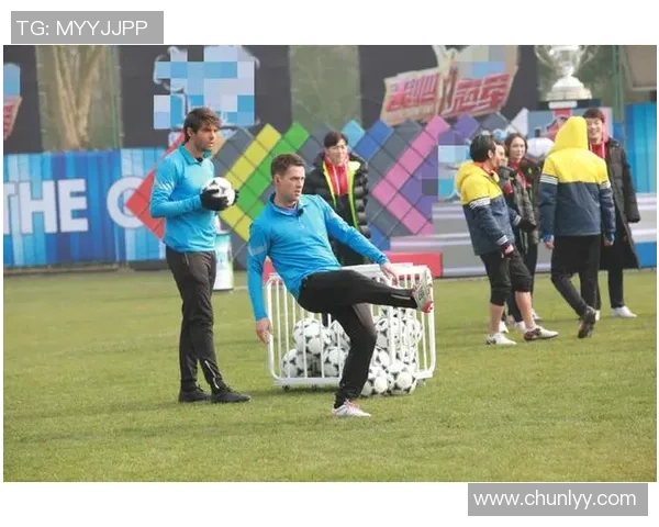 足球明星携手品牌打造精彩电视广告视频展现运动魅力与时尚风潮 足球明星携手品牌打造精彩电视广告视频展现运动魅力与时尚风潮