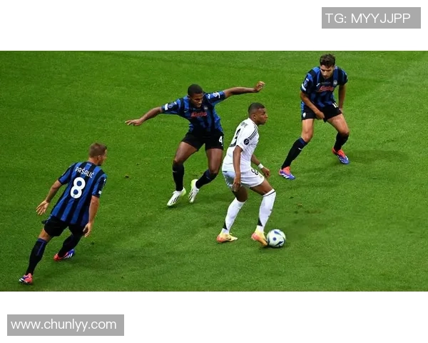 足球赛2中的足球明星们展现激情与才华的精彩瞬间与背后故事